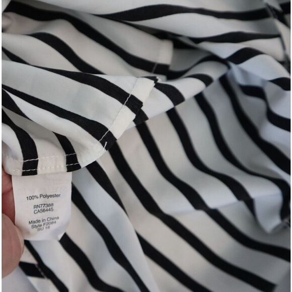 J. Crew Women's Sz XS White/Black Striped Spaghetti Strap Romper w/Tie Detail - Picture 5 of 7